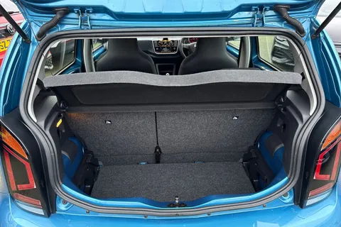 7 of 42 for VOLKSWAGEN UP 1.0 BlueMotion Tech Move Up 5dr