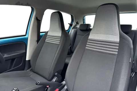 16 of 42 for VOLKSWAGEN UP 1.0 BlueMotion Tech Move Up 5dr