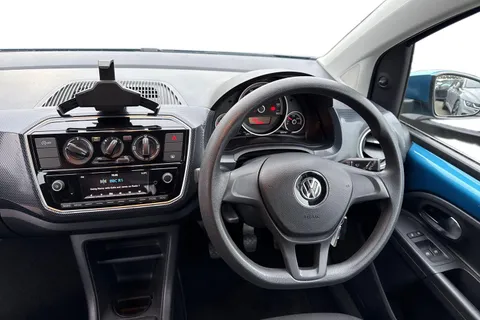 18 of 42 for VOLKSWAGEN UP 1.0 BlueMotion Tech Move Up 5dr