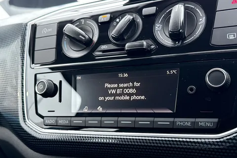 29 of 42 for VOLKSWAGEN UP 1.0 BlueMotion Tech Move Up 5dr