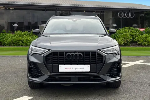 YR25BBF Audi Q3 Black Edition 35 TDI  150 PS S tronic Thumbnail #7