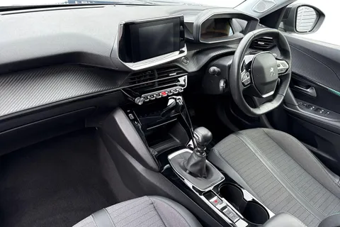 YH22LSN PEUGEOT 2008 1.2 PureTech Allure Premium Euro 6 (s/s) 5dr Thumbnail #16
