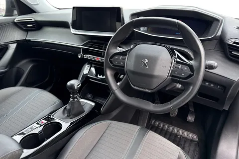 YH22LSN PEUGEOT 2008 1.2 PureTech Allure Premium Euro 6 (s/s) 5dr Thumbnail #19