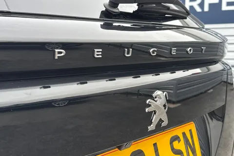 YH22LSN PEUGEOT 2008 1.2 PureTech Allure Premium Euro 6 (s/s) 5dr Thumbnail #32