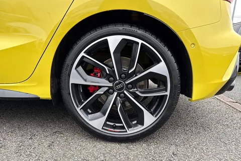 12 of 59 for Audi S3 2.0 TFSI Black Edition Sportback S Tronic quattro Euro 6 (s/s) 5dr