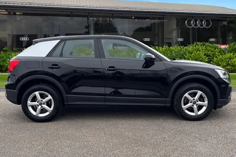 PL72EKE Audi Q2 Technik 30 TFSI  110 PS 6-speed Thumbnail #4