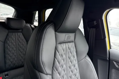 52 of 59 for Audi S3 2.0 TFSI Black Edition Sportback S Tronic quattro Euro 6 (s/s) 5dr