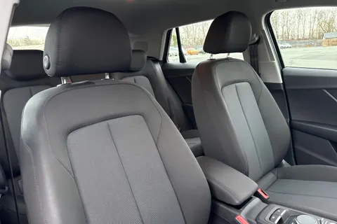 PL72EKE Audi Q2 Technik 30 TFSI  110 PS 6-speed Thumbnail #25