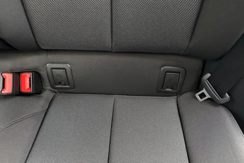 PL72EKE Audi Q2 Technik 30 TFSI  110 PS 6-speed Thumbnail #36