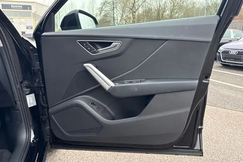 PL72EKE Audi Q2 Technik 30 TFSI  110 PS 6-speed Thumbnail #38