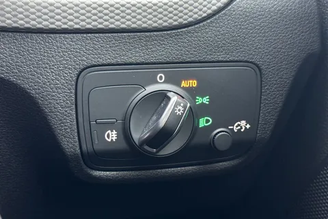 PL72EKE Audi Q2 Technik 30 TFSI  110 PS 6-speed Thumbnail #44