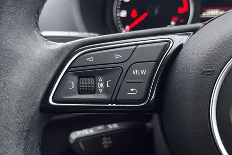 PL72EKE Audi Q2 Technik 30 TFSI  110 PS 6-speed Thumbnail #46