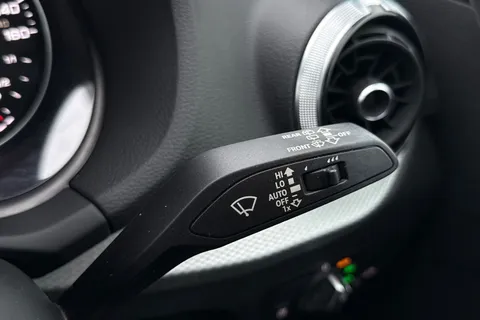 PL72EKE Audi Q2 Technik 30 TFSI  110 PS 6-speed Thumbnail #49