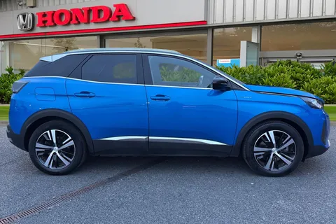 3 of 57 for PEUGEOT 3008 Gt Bluehdi S/S Auto 2.0 BlueHDi 180 GT 5dr EAT6