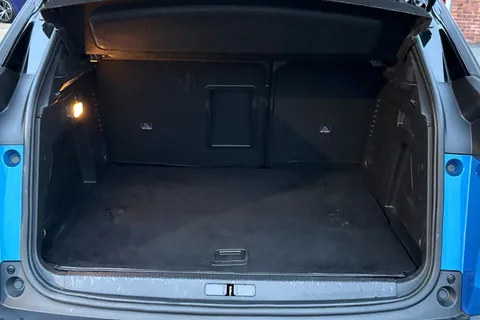 9 of 57 for PEUGEOT 3008 Gt Bluehdi S/S Auto 2.0 BlueHDi 180 GT 5dr EAT6