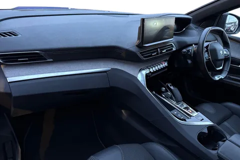 16 of 57 for PEUGEOT 3008 Gt Bluehdi S/S Auto 2.0 BlueHDi 180 GT 5dr EAT6