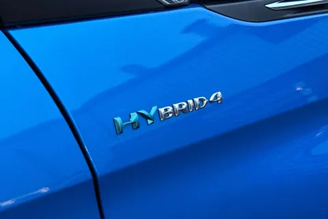 29 of 57 for PEUGEOT 3008 Gt Bluehdi S/S Auto 2.0 BlueHDi 180 GT 5dr EAT6