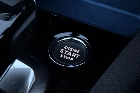 47 of 57 for PEUGEOT 3008 Gt Bluehdi S/S Auto 2.0 BlueHDi 180 GT 5dr EAT6