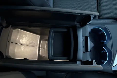 49 of 57 for PEUGEOT 3008 Gt Bluehdi S/S Auto 2.0 BlueHDi 180 GT 5dr EAT6