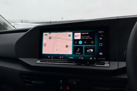 DC75MHY Volkswagen Caddy 2.0 TDI 102PS Commerce Pro Van [Tech Pack] Thumbnail #17