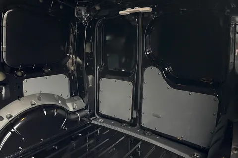 DC75MHY Volkswagen Caddy 2.0 TDI 102PS Commerce Pro Van [Tech Pack] Thumbnail #19