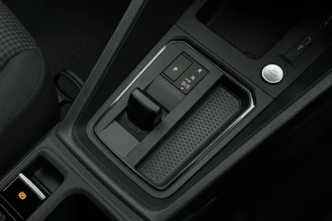 KY75NUW Volkswagen Caddy Maxi 2.0 TDI 122PS Commerce Plus Van DSG [Tech Pack] Thumbnail #23