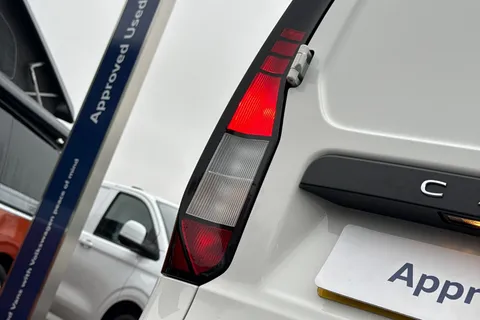 KY75NUW Volkswagen Caddy Maxi 2.0 TDI 122PS Commerce Plus Van DSG [Tech Pack] Thumbnail #34