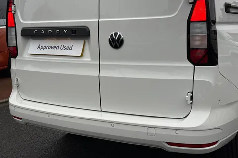 KY75NUW Volkswagen Caddy Maxi 2.0 TDI 122PS Commerce Plus Van DSG [Tech Pack] Thumbnail #38