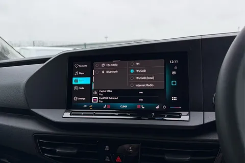 DC75MHY Volkswagen Caddy 2.0 TDI 102PS Commerce Pro Van [Tech Pack] Thumbnail #47