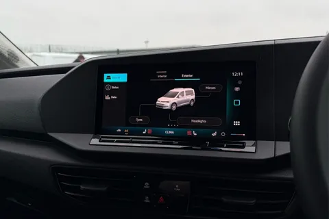 DC75MHY Volkswagen Caddy 2.0 TDI 102PS Commerce Pro Van [Tech Pack] Thumbnail #50