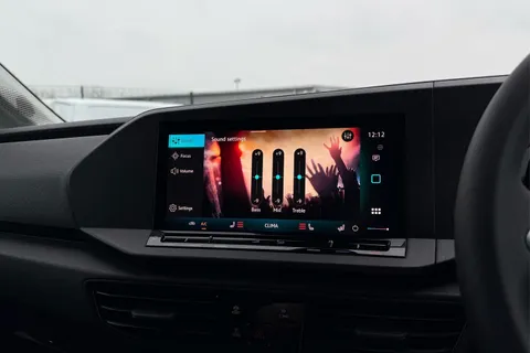 DC75MHY Volkswagen Caddy 2.0 TDI 102PS Commerce Pro Van [Tech Pack] Thumbnail #53