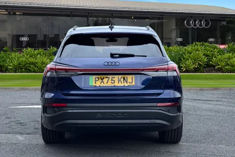 PX75KNJ Audi Q4 e-tron Q4  Black Edition 35 e-tron  125,00 kW Thumbnail #5