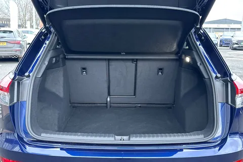 PX75KNJ Audi Q4 e-tron Q4  Black Edition 35 e-tron  125,00 kW Thumbnail #8