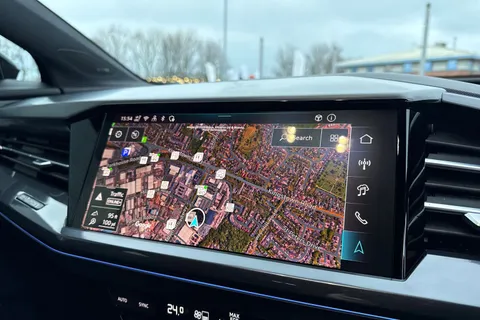 PX75KNJ Audi Q4 e-tron Q4  Black Edition 35 e-tron  125,00 kW Thumbnail #18