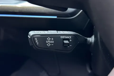 PX75KNJ Audi Q4 e-tron Q4  Black Edition 35 e-tron  125,00 kW Thumbnail #55