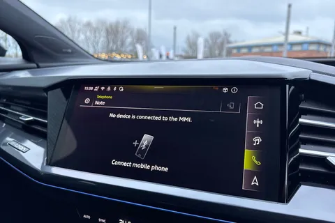 PX75KNJ Audi Q4 e-tron Q4  Black Edition 35 e-tron  125,00 kW Thumbnail #57