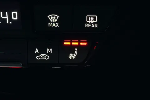 PX75KNJ Audi Q4 e-tron Q4  Black Edition 35 e-tron  125,00 kW Thumbnail #62