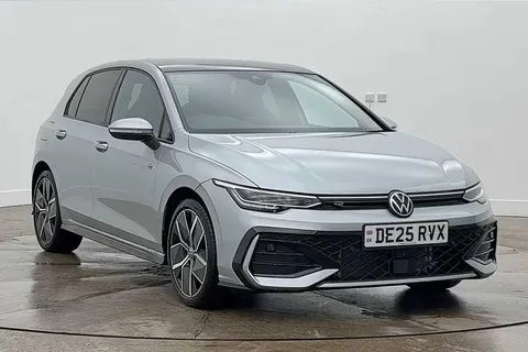 DE25RVX Volkswagen Golf 1.5 TSI 150 R-Line 5dr ⭐18' Leeds alloy wheels | Panoramic sunroof | Area V Thumbnail #1