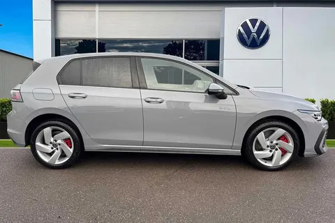 KM75BRX Volkswagen Golf 1.5 TSI 272 GTE eHybrid 5dr DSG Thumbnail #4