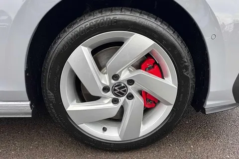 KM75BRX Volkswagen Golf 1.5 TSI 272 GTE eHybrid 5dr DSG Thumbnail #7