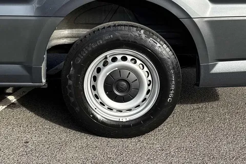 BK25UAN Volkswagen Crafter 2.0TDI  140PS CR35 LWB Commerce Plus Thumbnail #21