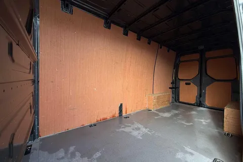 BK25UAN Volkswagen Crafter 2.0TDI  140PS CR35 LWB Commerce Plus Thumbnail #37