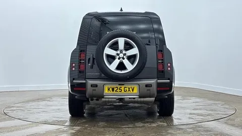 KW25GXV Land Rover Defender 130 3.0 D350 X-Dynamic SE 5dr Thumbnail #6
