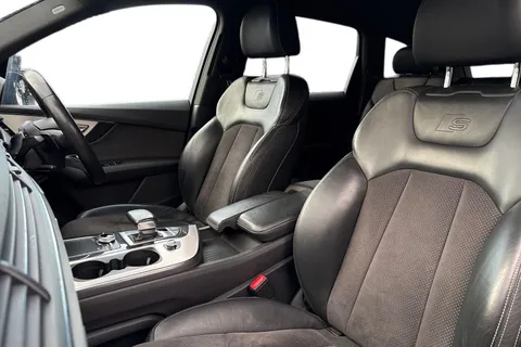 11 of 51 for Audi Q7 3.0 TDI V6 S line Tiptronic quattro Euro 6 (s/s) 5dr