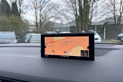 12 of 51 for Audi Q7 3.0 TDI V6 S line Tiptronic quattro Euro 6 (s/s) 5dr