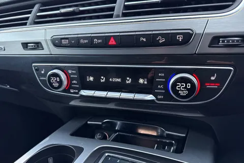 19 of 51 for Audi Q7 3.0 TDI V6 S line Tiptronic quattro Euro 6 (s/s) 5dr