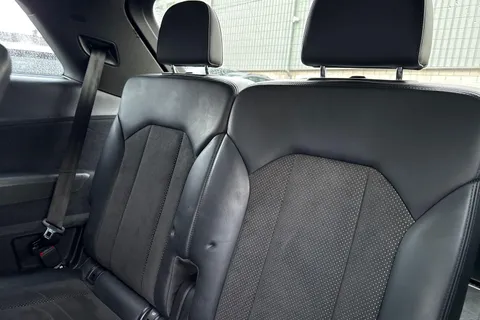 31 of 51 for Audi Q7 3.0 TDI V6 S line Tiptronic quattro Euro 6 (s/s) 5dr