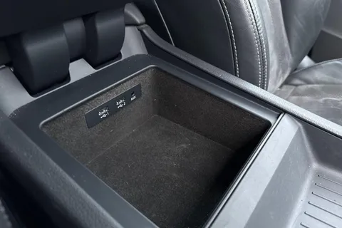 44 of 51 for Audi Q7 3.0 TDI V6 S line Tiptronic quattro Euro 6 (s/s) 5dr