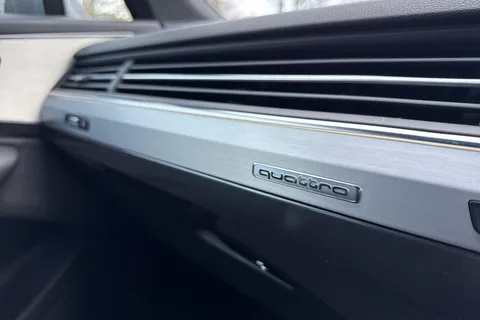 45 of 51 for Audi Q7 3.0 TDI V6 S line Tiptronic quattro Euro 6 (s/s) 5dr