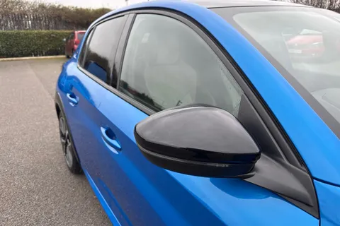 28 of 67 for PEUGEOT e-208 50kWh GT Premium Auto 5dr